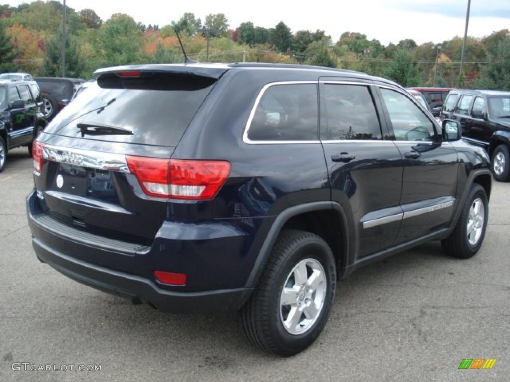 2012 Grand Cherokee Laredo 4x4 - True Blue Pearl / Dark Graystone/Medium Graystone photo #6