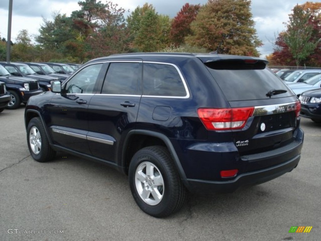 2012 Grand Cherokee Laredo 4x4 - True Blue Pearl / Dark Graystone/Medium Graystone photo #8