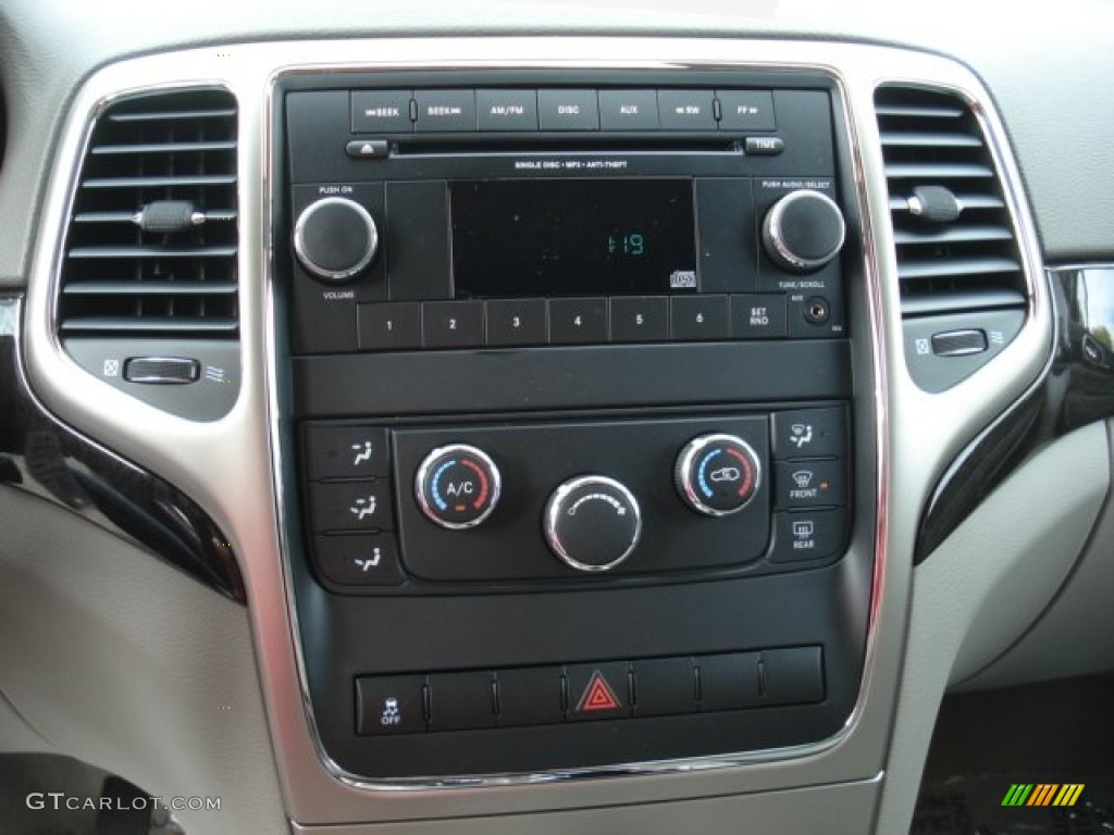 2012 Grand Cherokee Laredo 4x4 - True Blue Pearl / Dark Graystone/Medium Graystone photo #16
