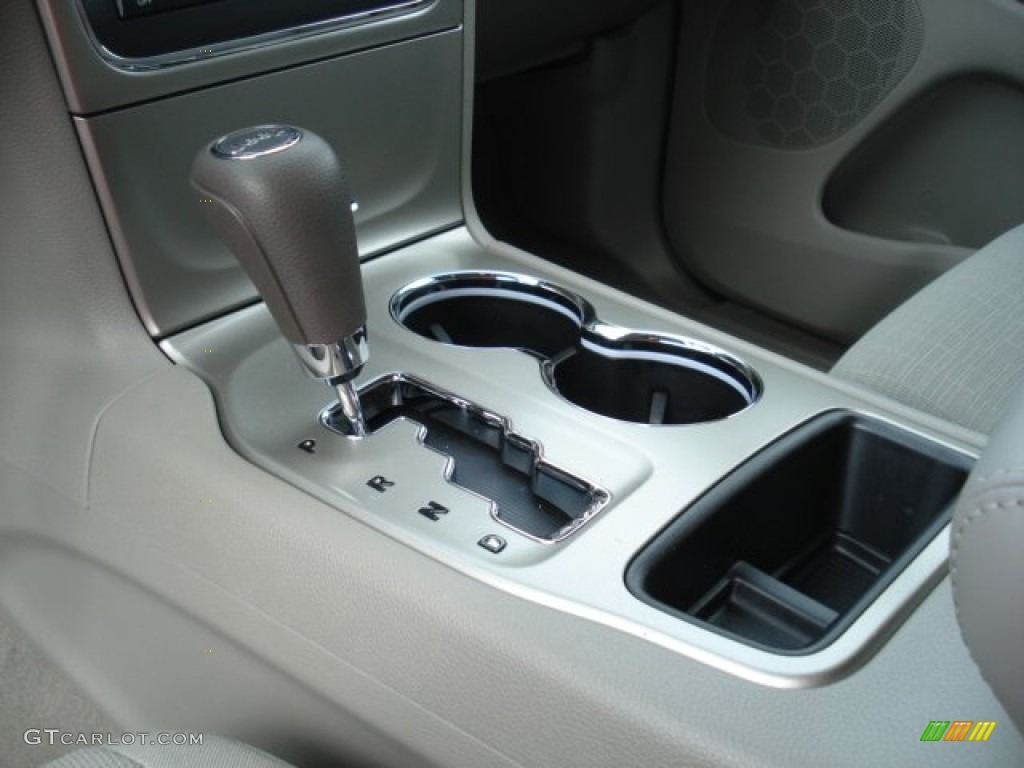 2012 Grand Cherokee Laredo 4x4 - True Blue Pearl / Dark Graystone/Medium Graystone photo #17