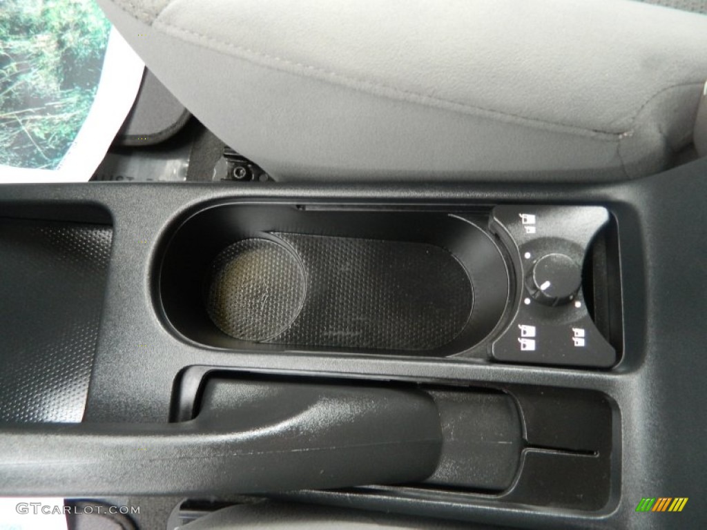 2010 Sentra 2.0 SR - Anodized Orange Metallic / Charcoal photo #21