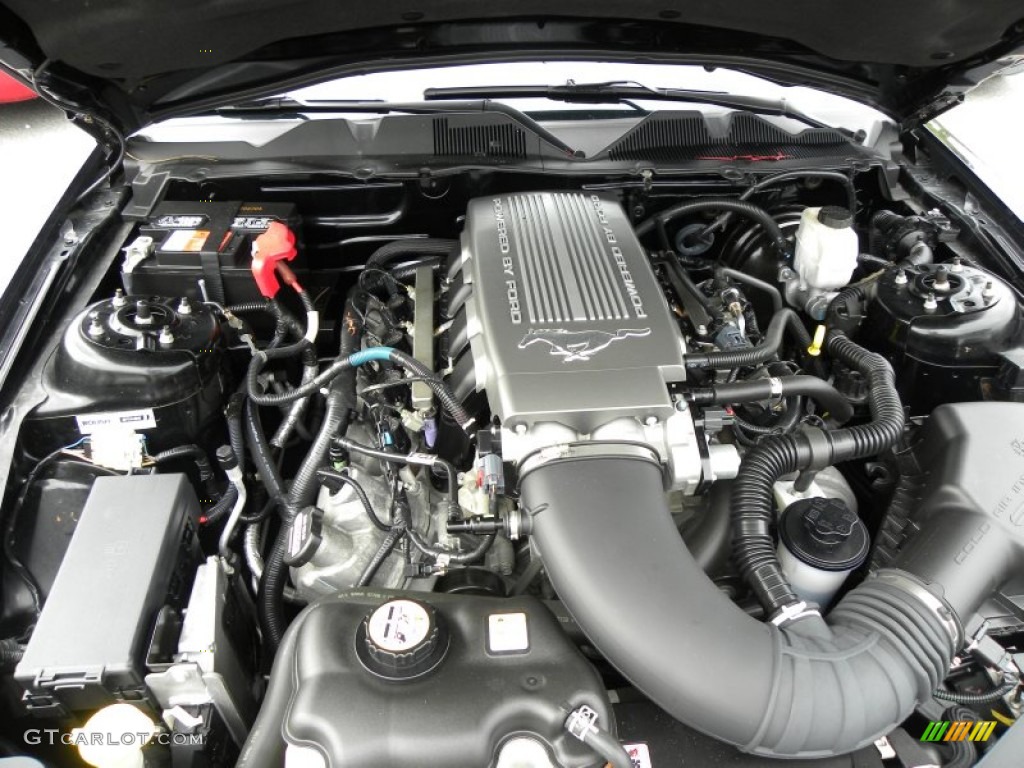 2010 Ford Mustang Roush Stage 1 Coupe Engine Photos