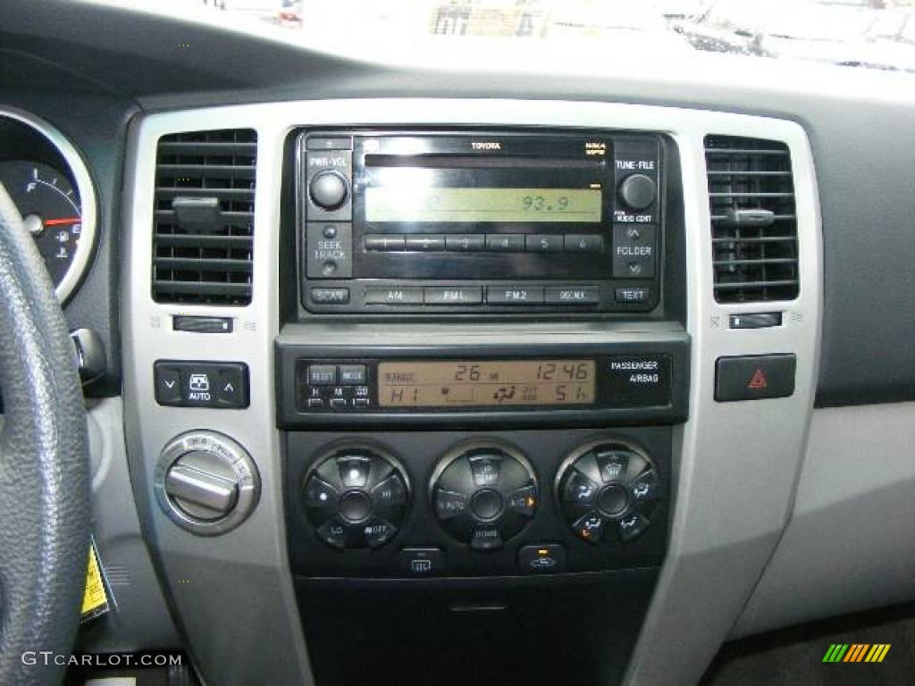 2006 4Runner SR5 4x4 - Black / Stone Gray photo #11