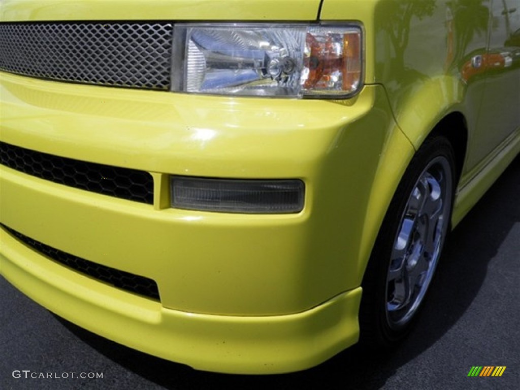 2005 xB Release Series 2.0 - Solar Yellow / Black/Yellow photo #7