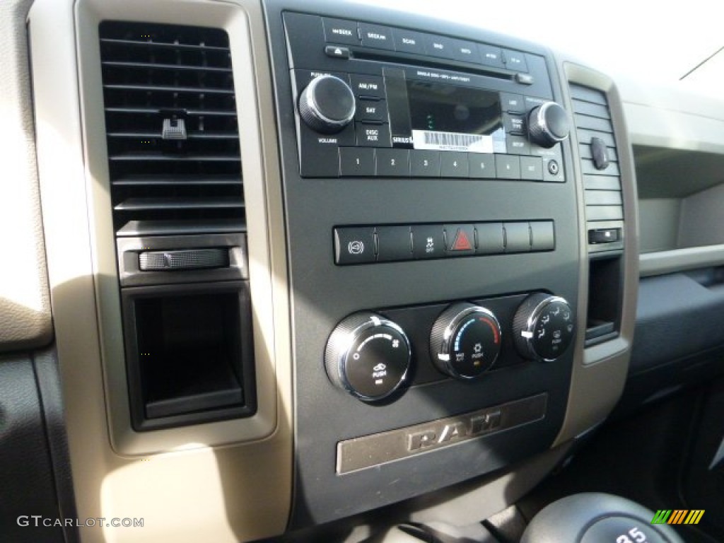 2012 Ram 3500 HD ST Crew Cab 4x4 - Flame Red / Dark Slate/Medium Graystone photo #18