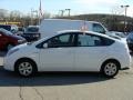 Super White - Prius Hybrid Photo No. 2