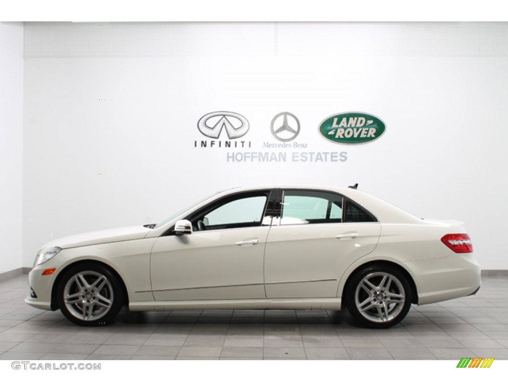 2011 E 350 4Matic Sedan - Arctic White / Black photo #2