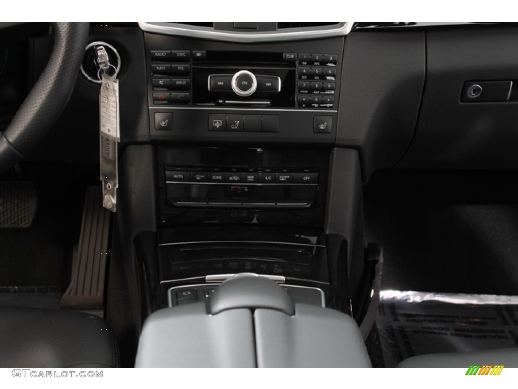 2011 E 350 4Matic Sedan - Arctic White / Black photo #11