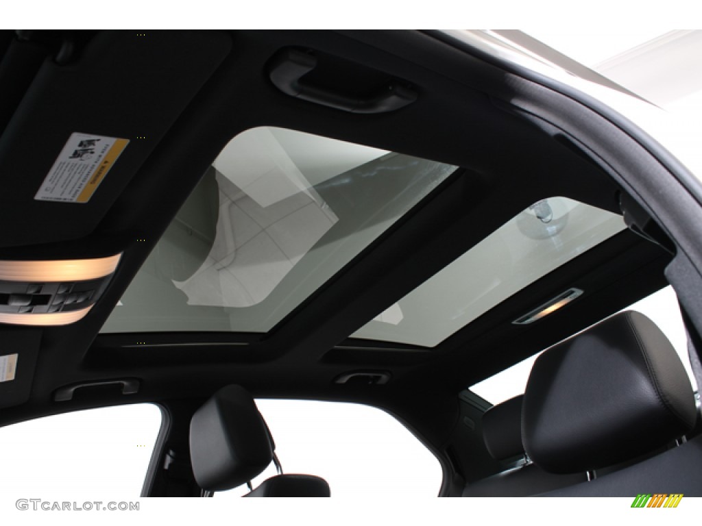 2011 E 350 4Matic Sedan - Arctic White / Black photo #23