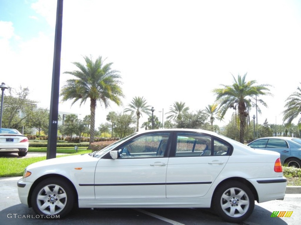 2004 3 Series 325xi Sedan - Alpine White / Sand photo #5