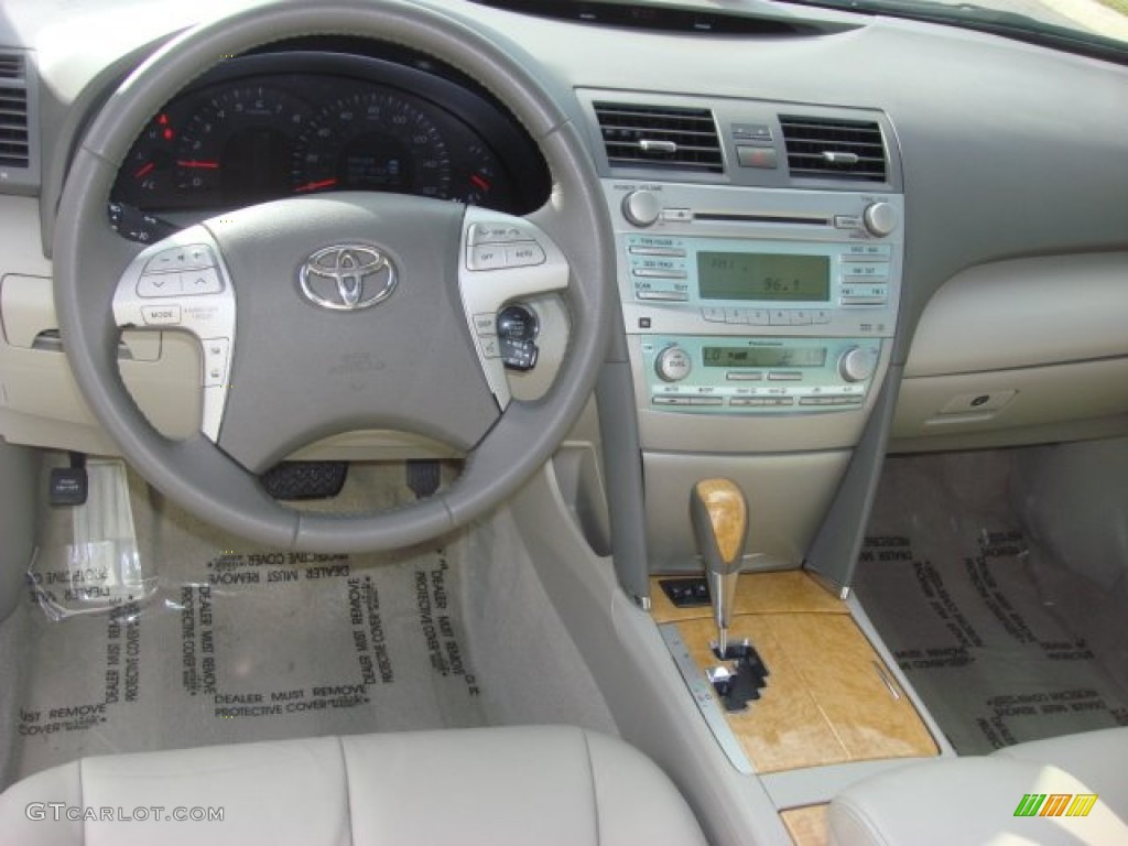 2007 Toyota Camry XLE V6 Bisque Dashboard Photo #71674915