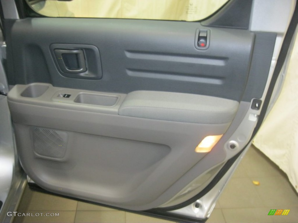 2011 Honda Ridgeline RT Gray Door Panel Photo #71678074