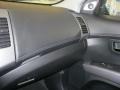 Labrador Black Pearl - Outlander GT 4WD Photo No. 32