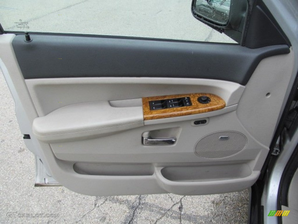 2008 Grand Cherokee Limited 4x4 - Bright Silver Metallic / Dark Slate Gray/Light Graystone photo #12