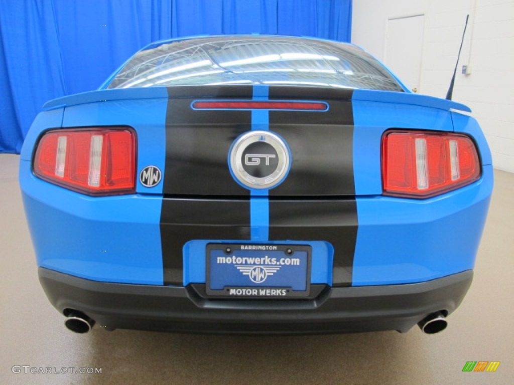 2010 Mustang GT Coupe - Grabber Blue / Charcoal Black photo #7