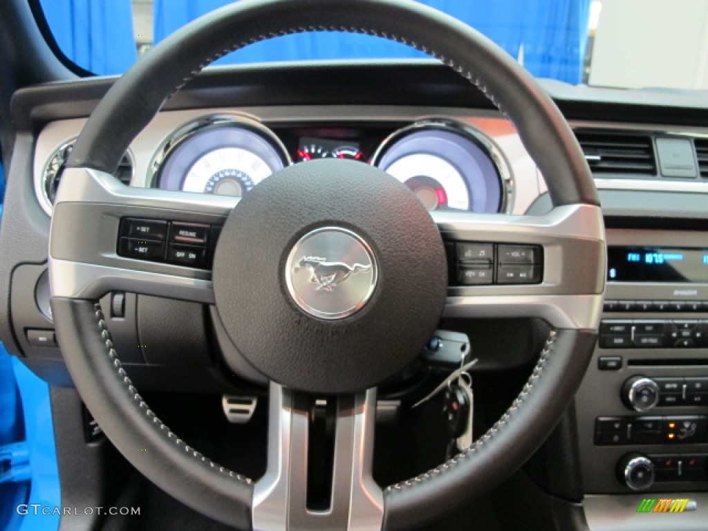 2010 Ford Mustang GT Coupe Charcoal Black Steering Wheel Photo #71681101