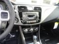 Black - 200 Touring Sedan Photo No. 7