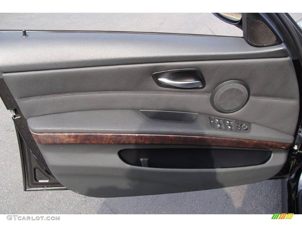 2007 3 Series 328xi Sedan - Jet Black / Black photo #6