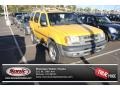 2001 Solar Yellow Nissan Xterra SE V6 4x4  photo #1