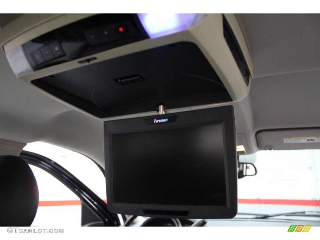 2007 Suburban 1500 LS 4x4 - Black / Ebony photo #72