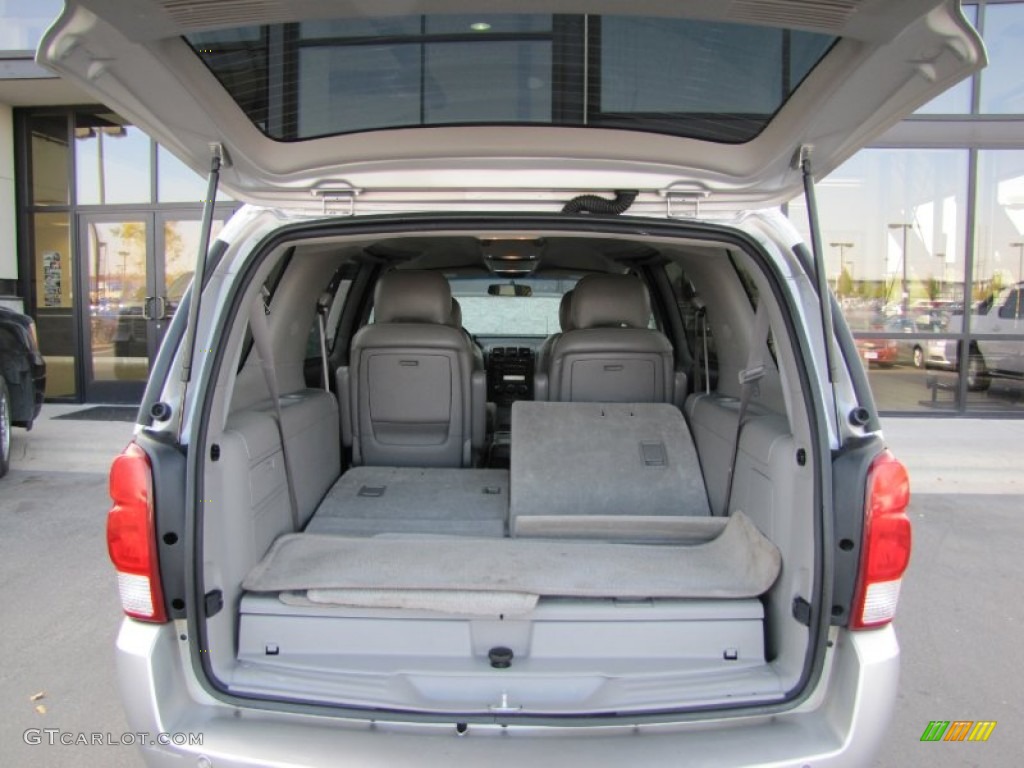 2005 Chevrolet Uplander LT Trunk Photos