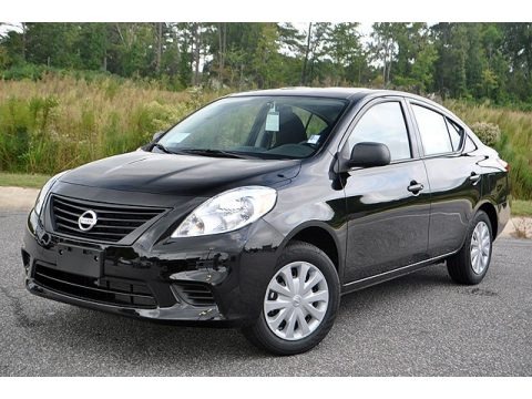 2013 Nissan Versa 1.6 S Sedan Data, Info and Specs