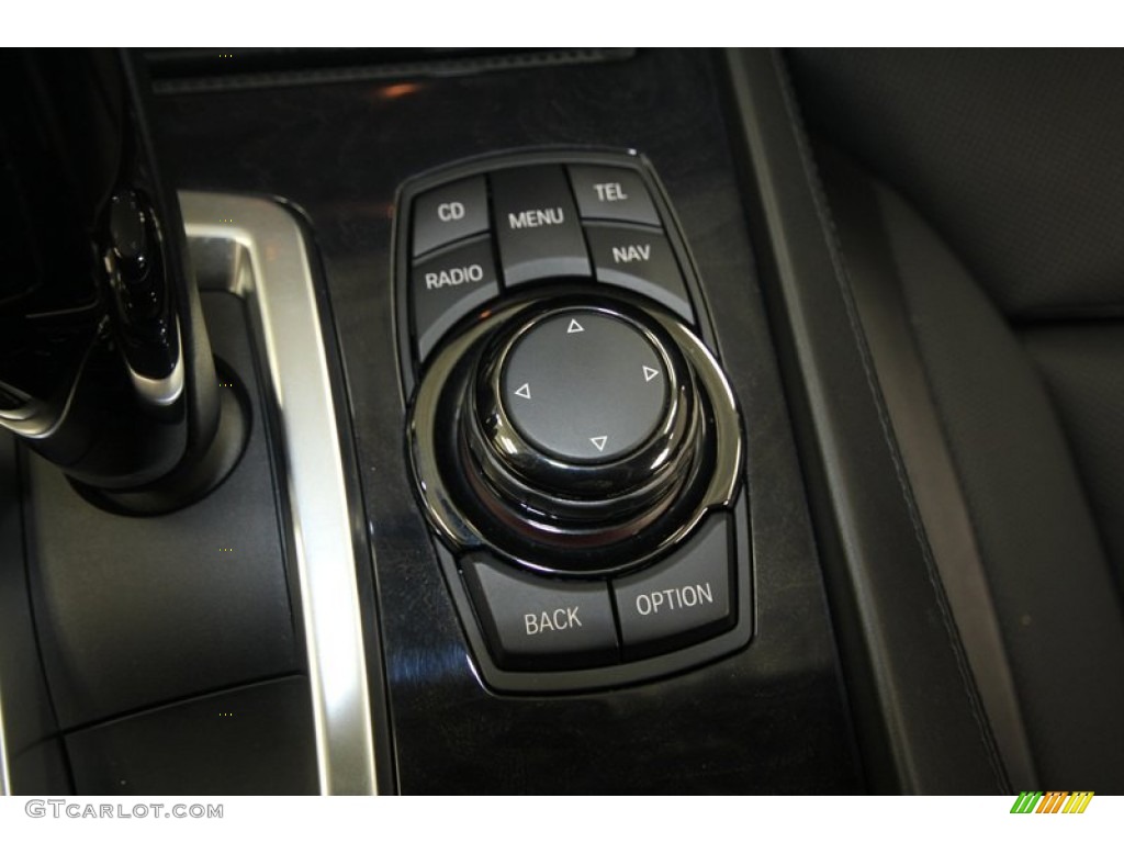 2009 BMW 7 Series 750i Sedan Controls Photo #71690383