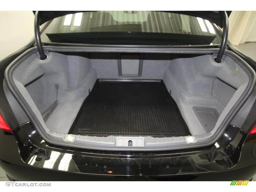 2009 BMW 7 Series 750i Sedan Trunk Photo #71690482