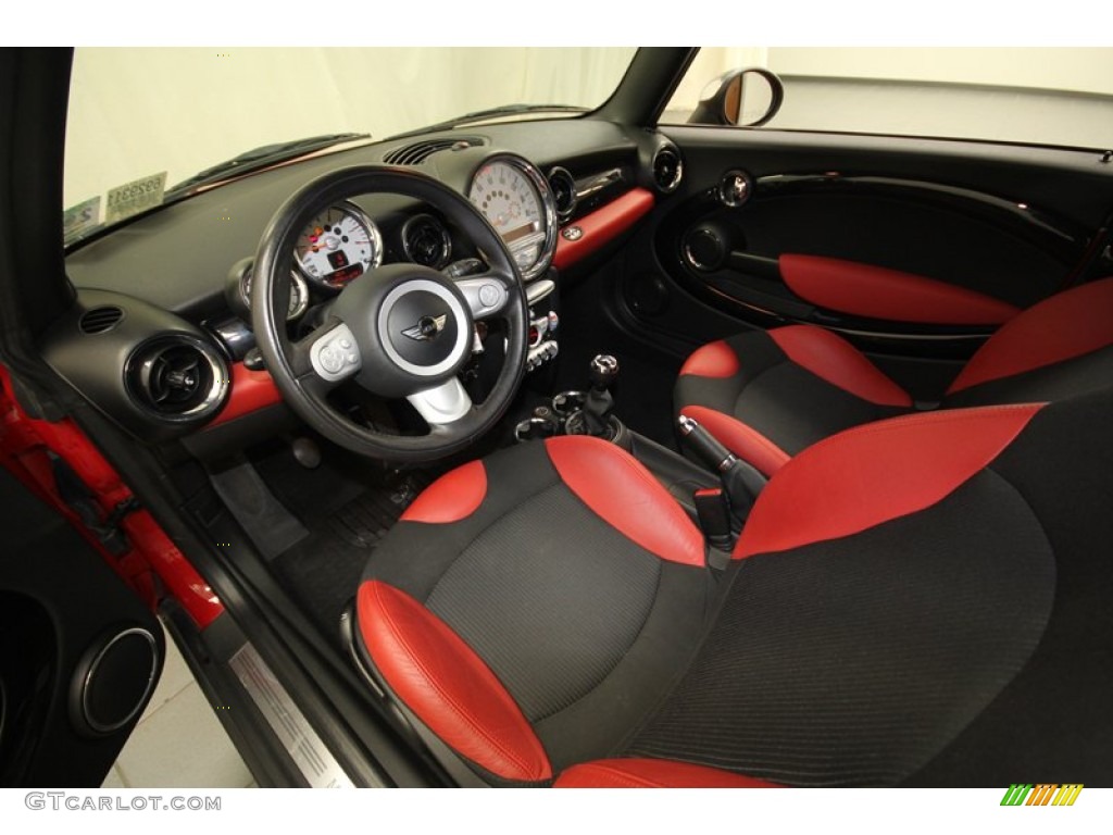 Black/Rooster Red Interior 2009 Mini Cooper Convertible Photo #71690734