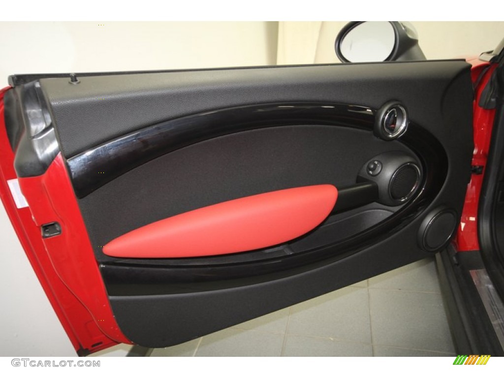 2009 Mini Cooper Convertible Black/Rooster Red Door Panel Photo #71690752