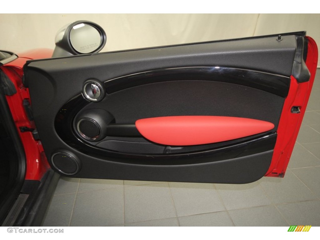 2009 Mini Cooper Convertible Black/Rooster Red Door Panel Photo #71690902