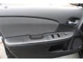 Black - 200 LX Sedan Photo No. 10