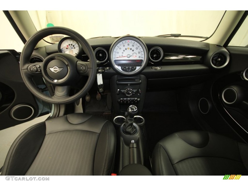 2013 Cooper Clubman - Ice Blue / Punch Carbon Black Leather photo #4