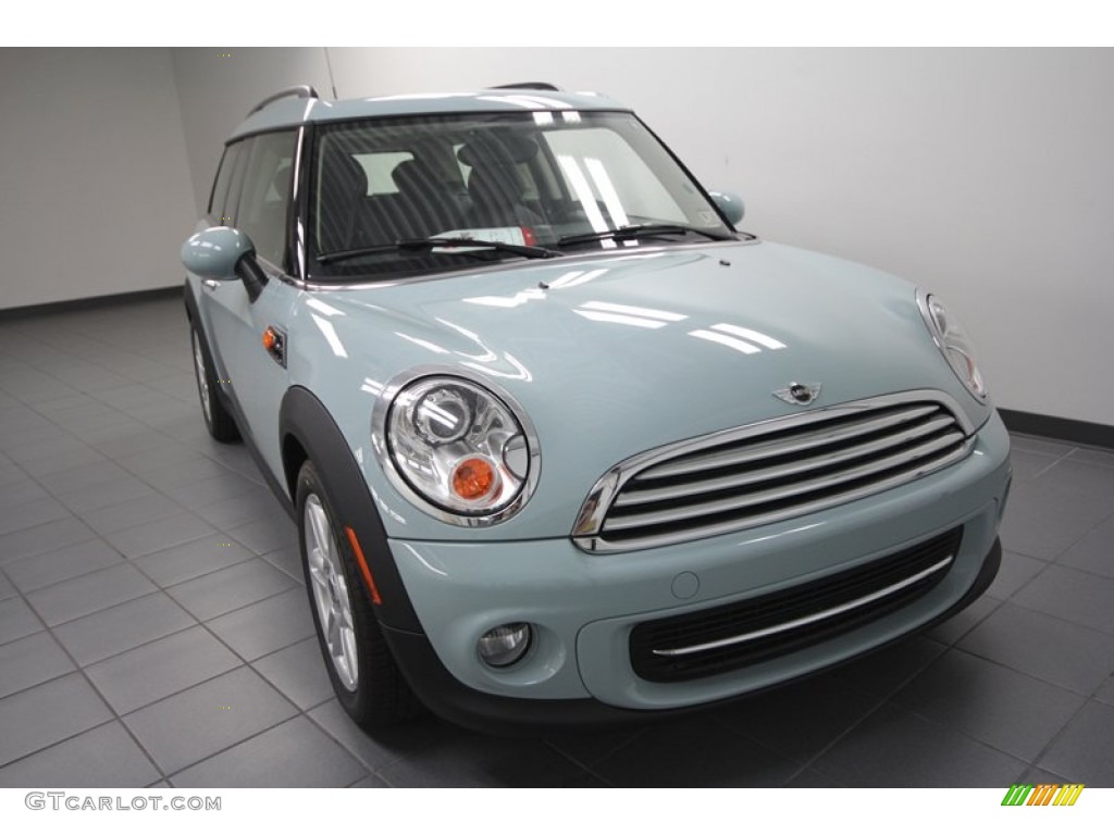 2013 Cooper Clubman - Ice Blue / Punch Carbon Black Leather photo #5