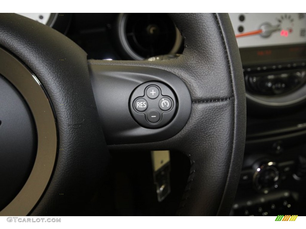 2013 Mini Cooper Clubman Controls Photo #71692177