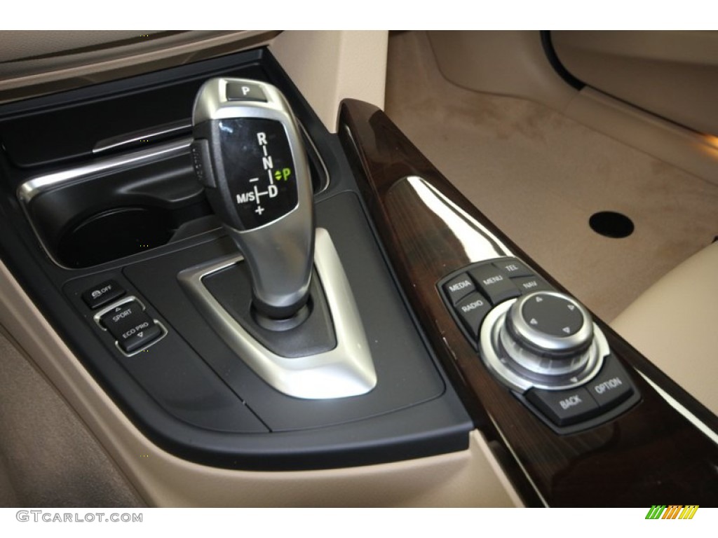 2013 3 Series 328i Sedan - Black Sapphire Metallic / Venetian Beige photo #18