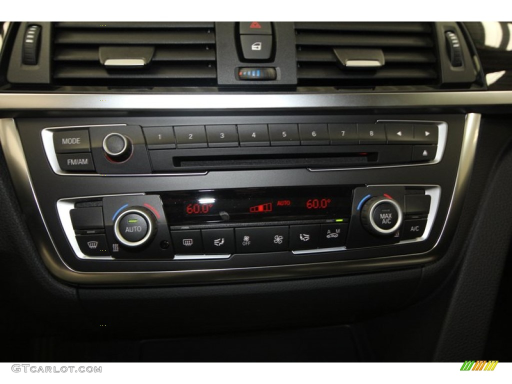 2013 3 Series 328i Sedan - Glacier Silver Metallic / Black photo #17