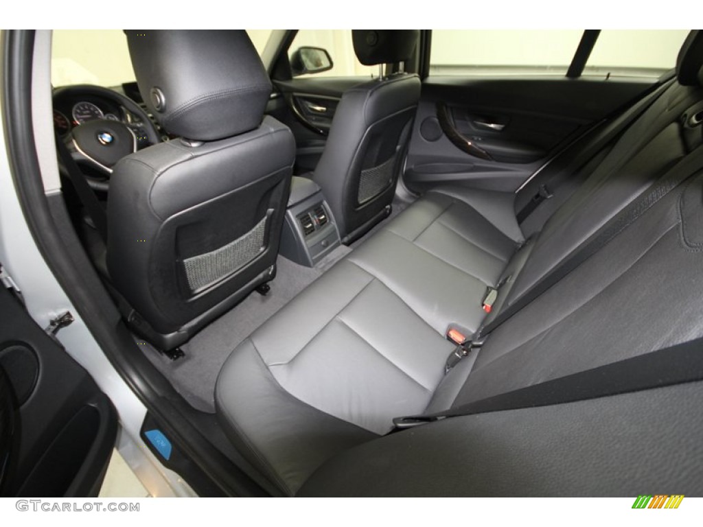 2013 3 Series 328i Sedan - Glacier Silver Metallic / Black photo #24