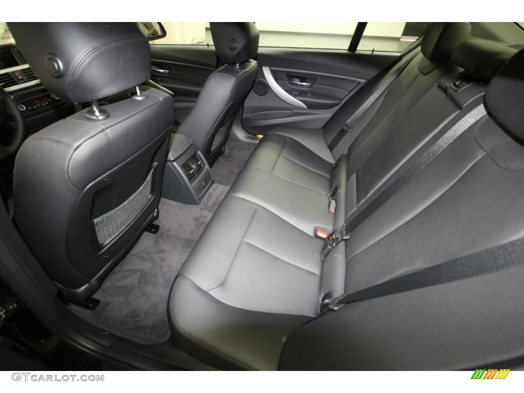 2013 3 Series 328i Sedan - Black Sapphire Metallic / Black photo #12