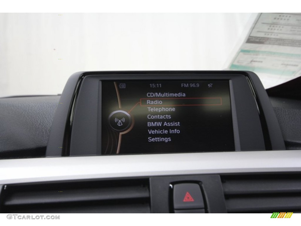 2013 3 Series 328i Sedan - Black Sapphire Metallic / Black photo #16