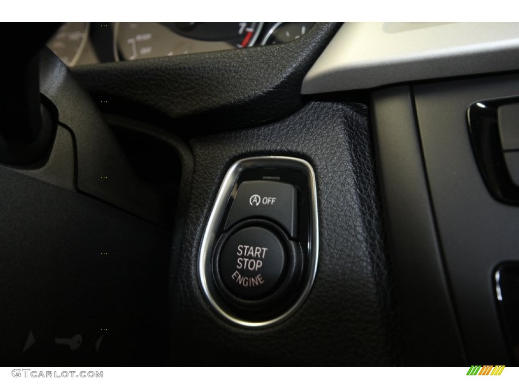 2013 3 Series 328i Sedan - Black Sapphire Metallic / Black photo #21