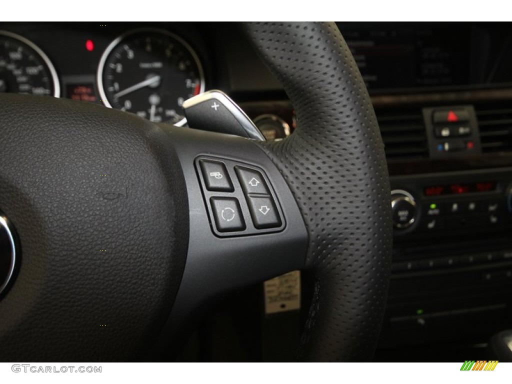 2013 BMW 3 Series 335i Convertible Controls Photo #71694130