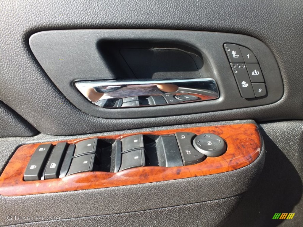 2011 Chevrolet Silverado 2500HD LTZ Crew Cab 4x4 Controls Photo #71695187