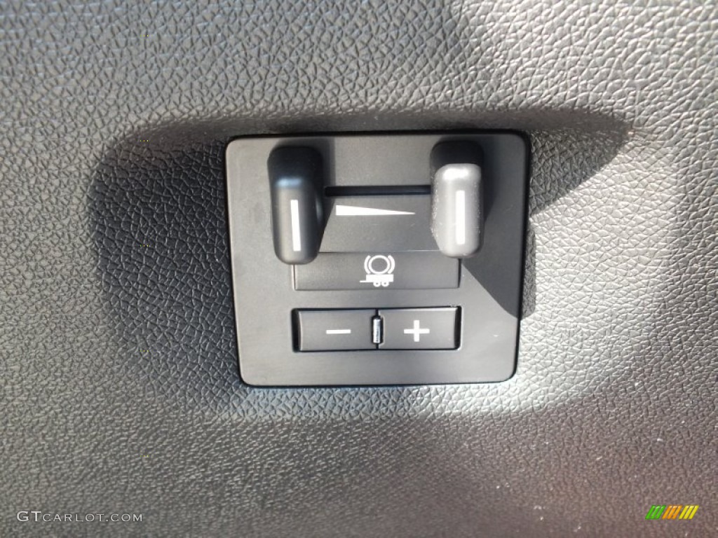 2011 Chevrolet Silverado 2500HD LTZ Crew Cab 4x4 Controls Photo #71695210