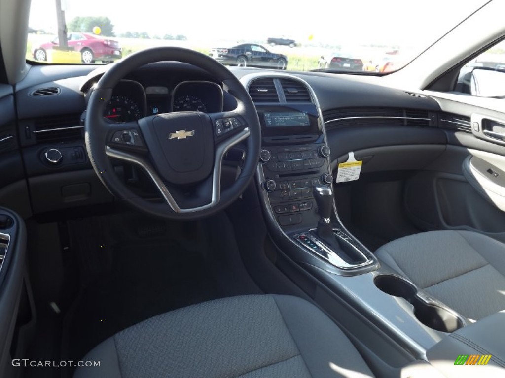 2013 Malibu LS - Champagne Silver Metallic / Jet Black/Titanium photo #9