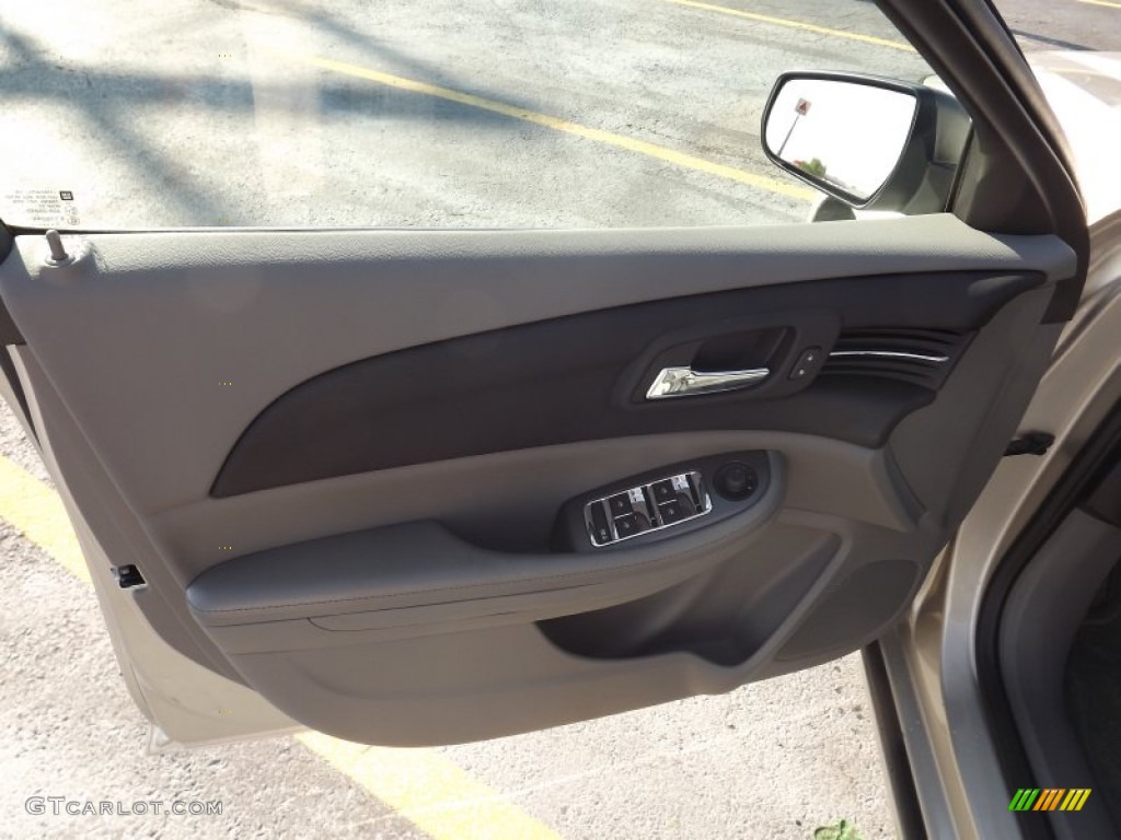 2013 Malibu LS - Champagne Silver Metallic / Jet Black/Titanium photo #12