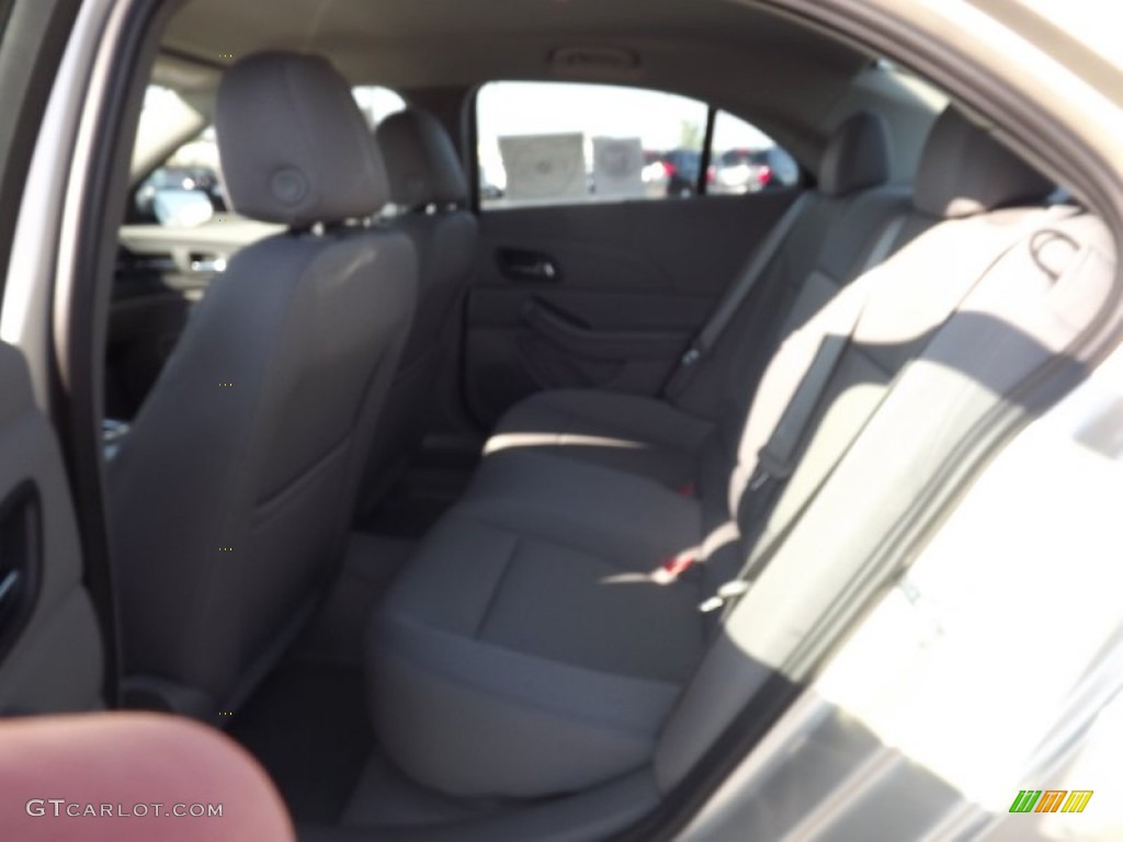 2013 Malibu LS - Champagne Silver Metallic / Jet Black/Titanium photo #14