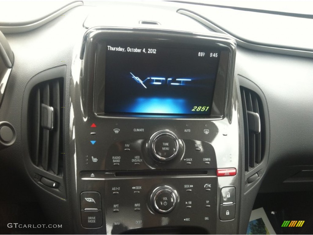 2011 Chevrolet Volt Hatchback Controls Photo #71701831