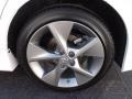 Super White - Camry SE Photo No. 17