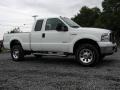Oxford White - F350 Super Duty XLT SuperCab 4x4 Photo No. 16